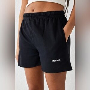 iets frans... Black Cut-Off Jogger Shorts